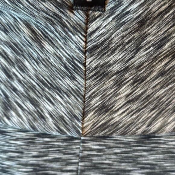 The-North-Face Women's Grey Skirt, Pull-On, stretch Fabric Size Small - Picture 8 of 8